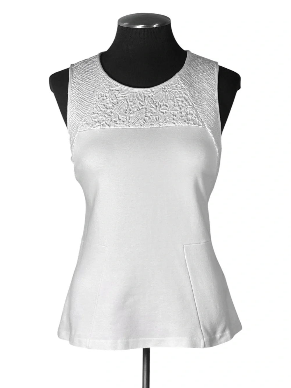 🆕 J.Crew – White Structured Mixed Lace Cotton Blend Sleeveless Top – Size Small